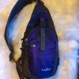AmHoo crossbody bag